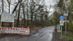 Mit dem Rad durch die Baustelle auf der "Krone" (Kronprinzessinnenweg) 4 Krone Baustelle Nordtor