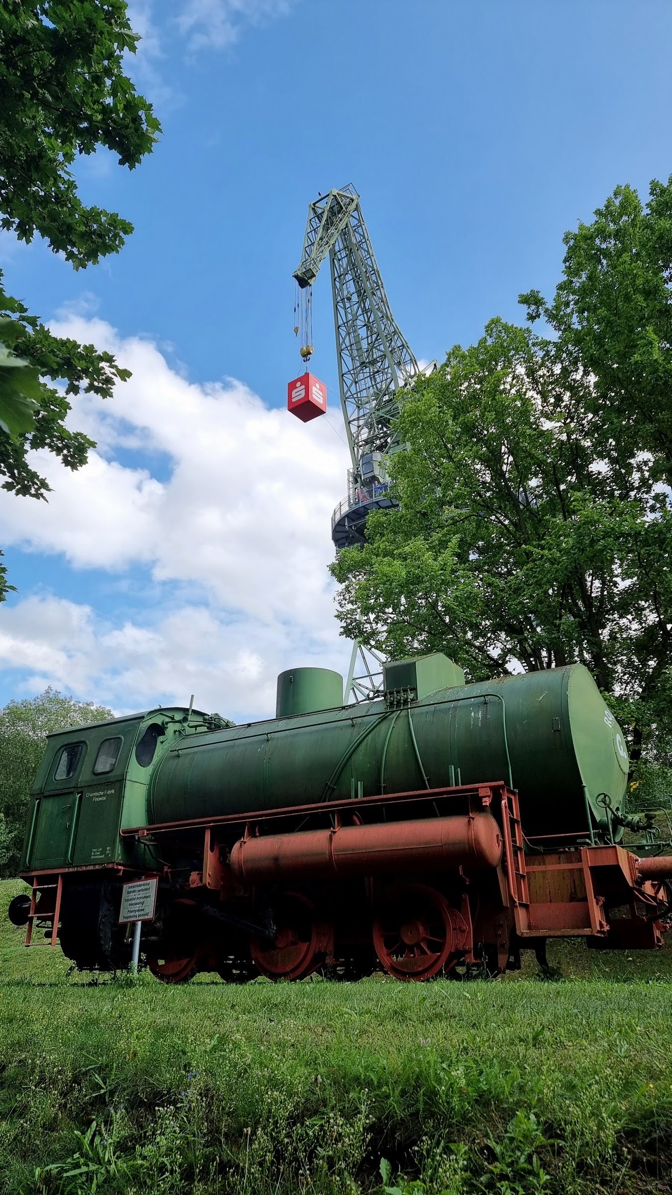 Familiengarten, Krahn und alte Eisenbahn