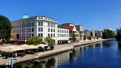 Kaffee trinken am alten Markt