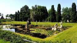Neptunteich im Lustgarten