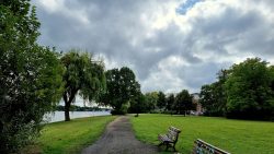 Kleiner Park an der Regattastraße, Grünau