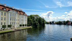 Blick von der Langen Brücke auf das Schloß Köpenick