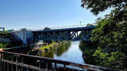 Blick auf den Teltowkanal vom Mariendorfer Hafen Steg
