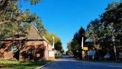 Das alte Militärgelände mit neuer Nutzung, ein unscheinbarer Villenpark