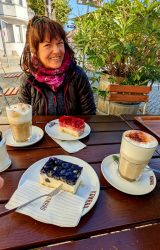 Kaffee und Kuchen im Café Konrad, übelst lecker