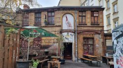 Verstecktes Cafe an der Panke, Nähe Badstraße