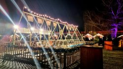 Eine alte Schiffschaukel