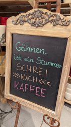Lockere Sprüche am Marktcafé, Edeka Biesenthal