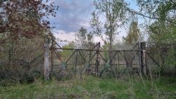 Tor zum Militärgelände Parks Range