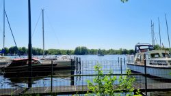 An der Havel entlang Richtung Alt Tegel