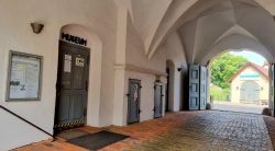 Das Torhaus auf Burg Eisenhardt