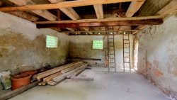 Die Scheune blitze blank