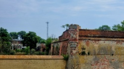 Festung Kostrzyn, Grenzübergang im Hintergrund
