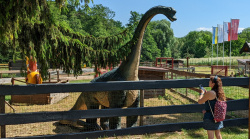 Ein Dino auf dem Rittergut