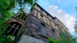 Seitenansicht Sophienheilstätten