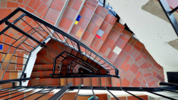 Die Treppen im Hundertwasserhaus