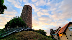 Sonnenuntergang auf Burg Eisenhardt